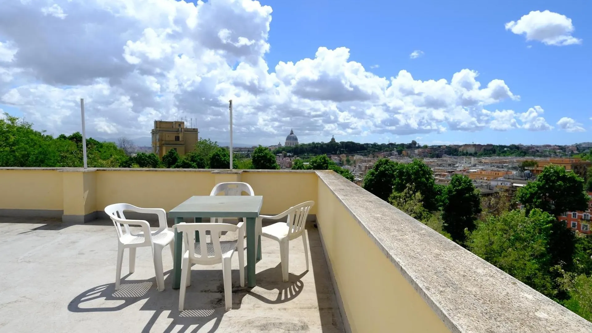 New Vatican Family Nest Apartment Rome Italy